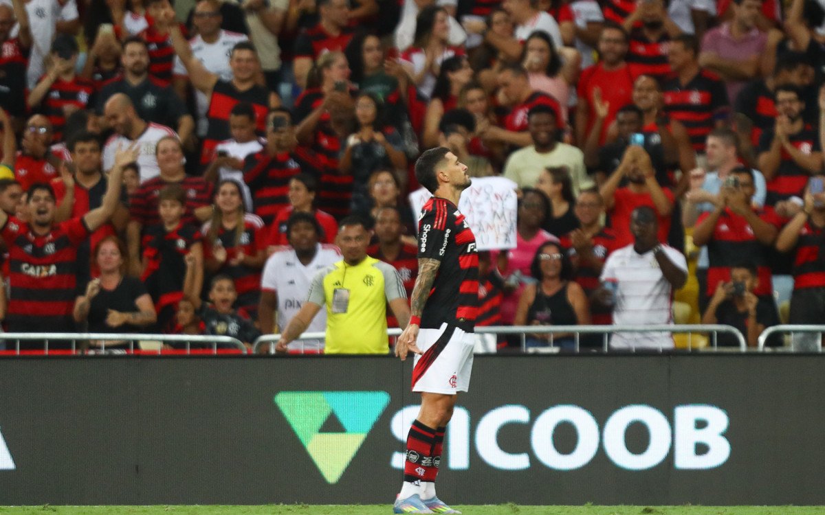 Comemora&ccedil;&atilde;o de Arrascaeta