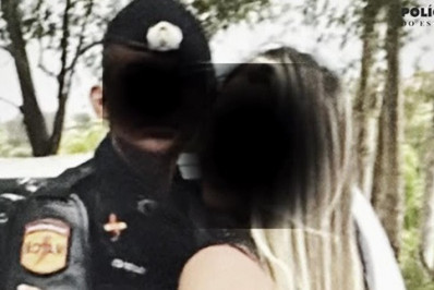 Vídeo: Falso PM que usava farda para flertar com mulheres e almoçar de graça é preso