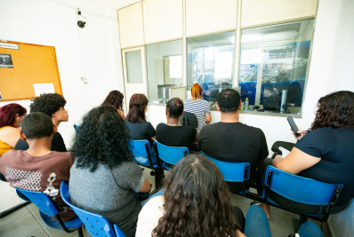 Centro de Oportunidades oferece serviço gratuito de elaboração e impressão de currículos