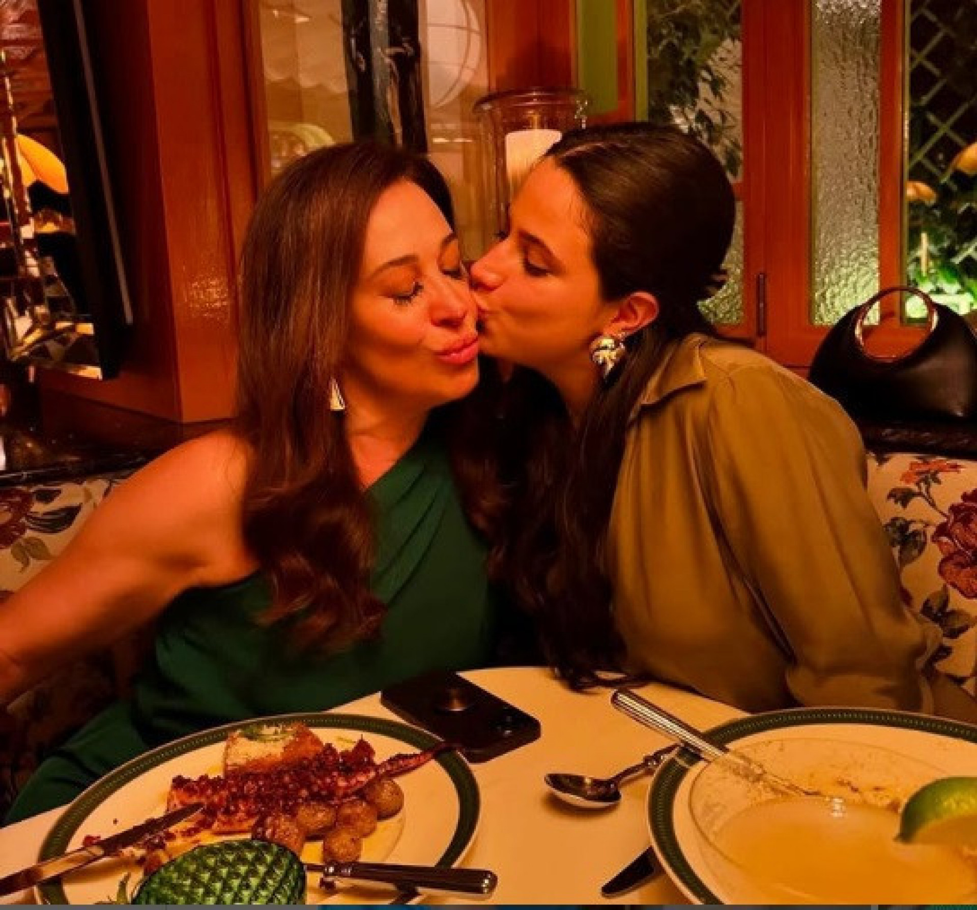 Claudia Raia com a filha, Sophia, de 22 anos  - Reprodução/Instagram