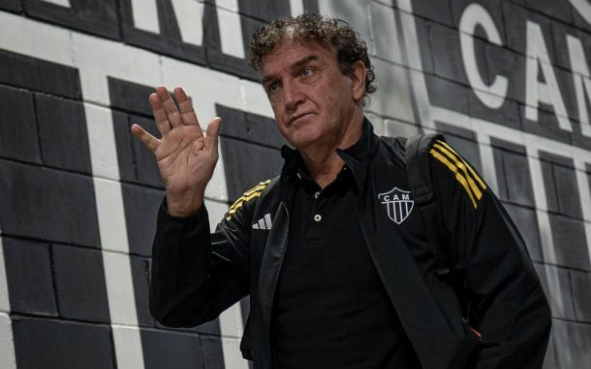 Cuca afirma que Atl&eacute;tico n&atilde;o pensar&aacute; no Cruzeiro antes de jogo na Sul-Americana