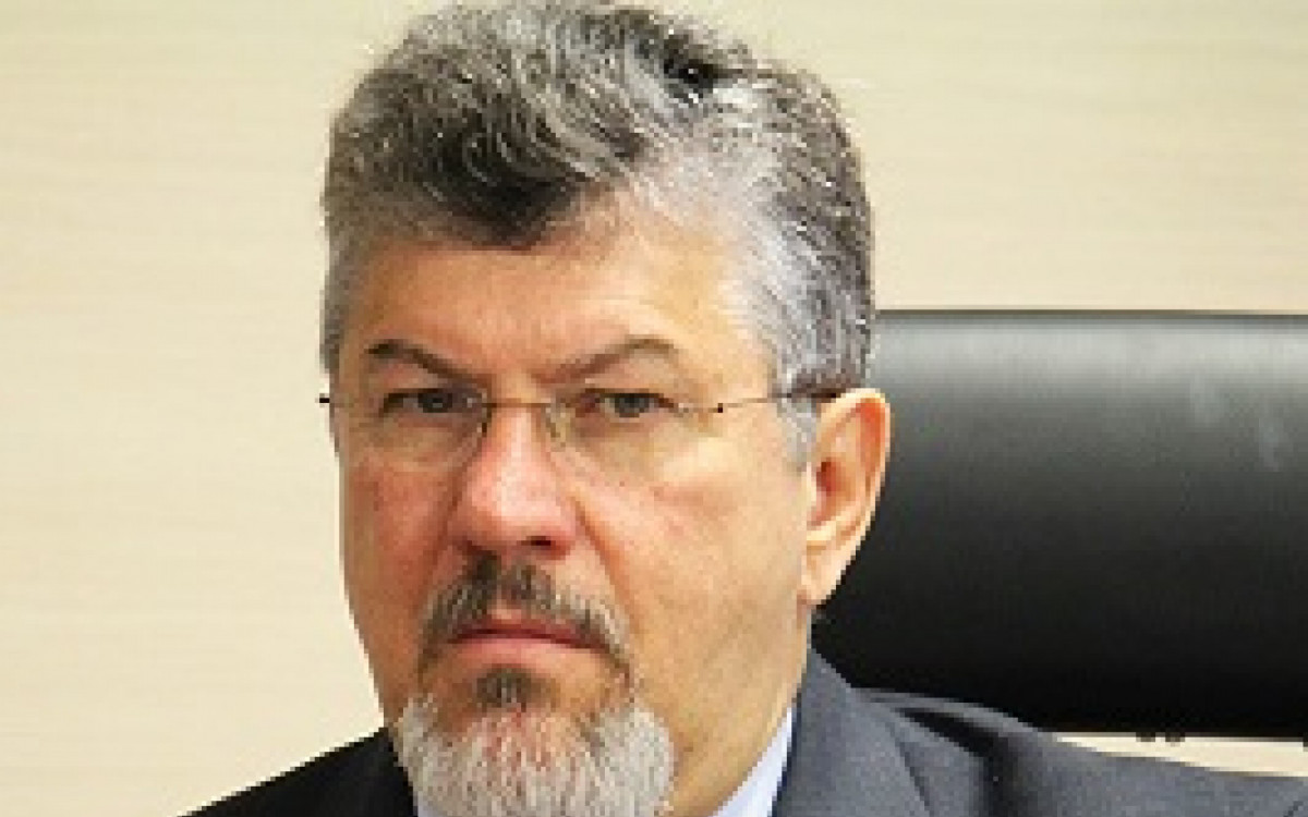 Marcos Alcino Torres &eacute; desembargador do TJRJ e professor da Uerj