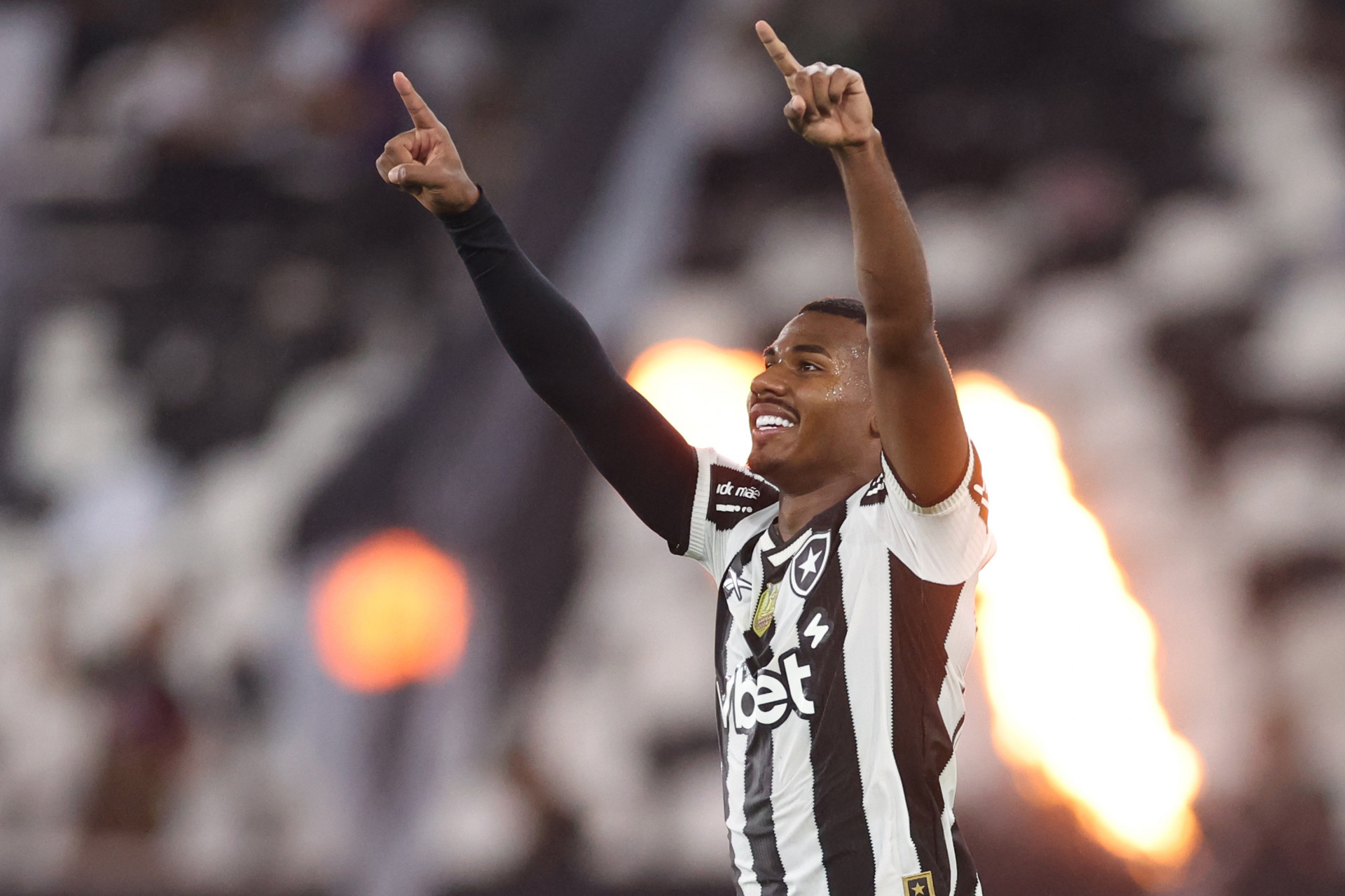 Cuiabano.   Botafogo x Internacional pelo Campeonato Brasileiro no Estadio Nilton Santos. 11 de Maio de 2025, Rio de Janeiro, RJ, Brasil. Foto: Vitor Silva/Botafogo. 
Imagem protegida pela Lei do Direito Autoral Nº 9.610, DE 19 DE FEVEREIRO DE 1998. Sendo proibido qualquer uso comercial, remunerado e manipulacao/alteracao da obra.
 - Vitor Silva/Botafogo