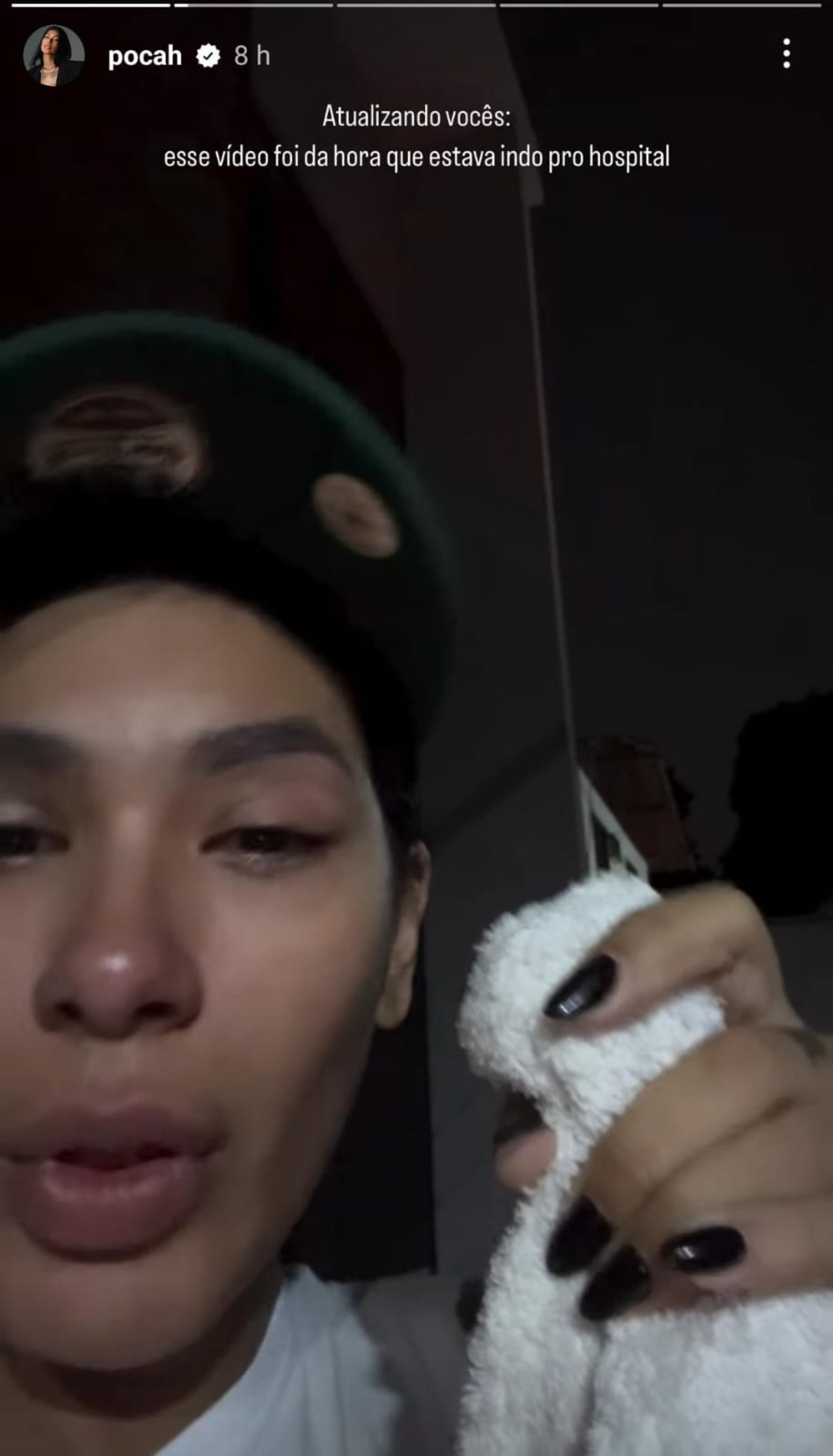 Pocah sofre acidente enquanto se preparava para apresentação: 'Muita dor' - Reprodução / Instagram