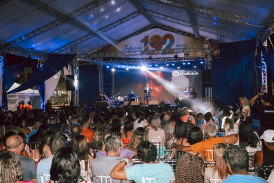 Tributo a Roberto Carlos homenageia mulheres itaboraienses no Dia das Mães