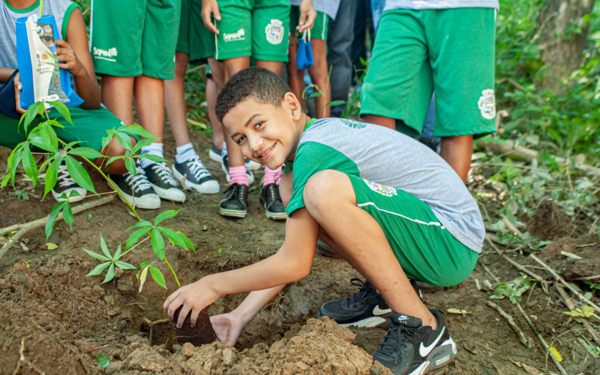 A iniciativa é promovida pela Prefeitura Municipal, por meio da Secretaria do Ambiente e Desenvolvimento Sustentável, em parceria com o Instituto Estadual do Ambiente (Inea)