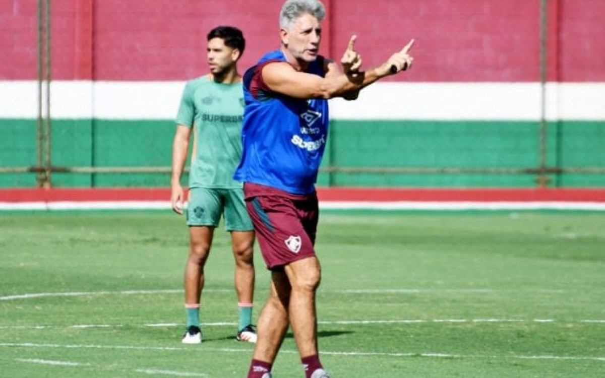 Fluminense busca vit&oacute;ria para espantar desconfian&ccedil;a