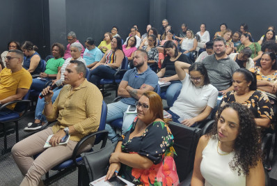 Capacitação sobre o SUAS reúne servidores da Assistência Social em Belford Roxo