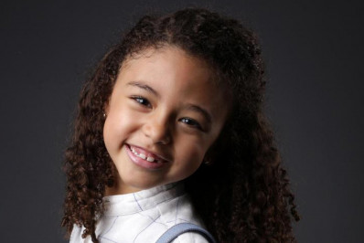 Elis Cabral, de 'Dona de Mim', comemora sucesso e adianta: 'Sofia vai emocionar muito'