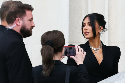 Kardashian é ouvida em julgamento de roubo milionário em Paris: 'Tive certeza de que iria morrer'
