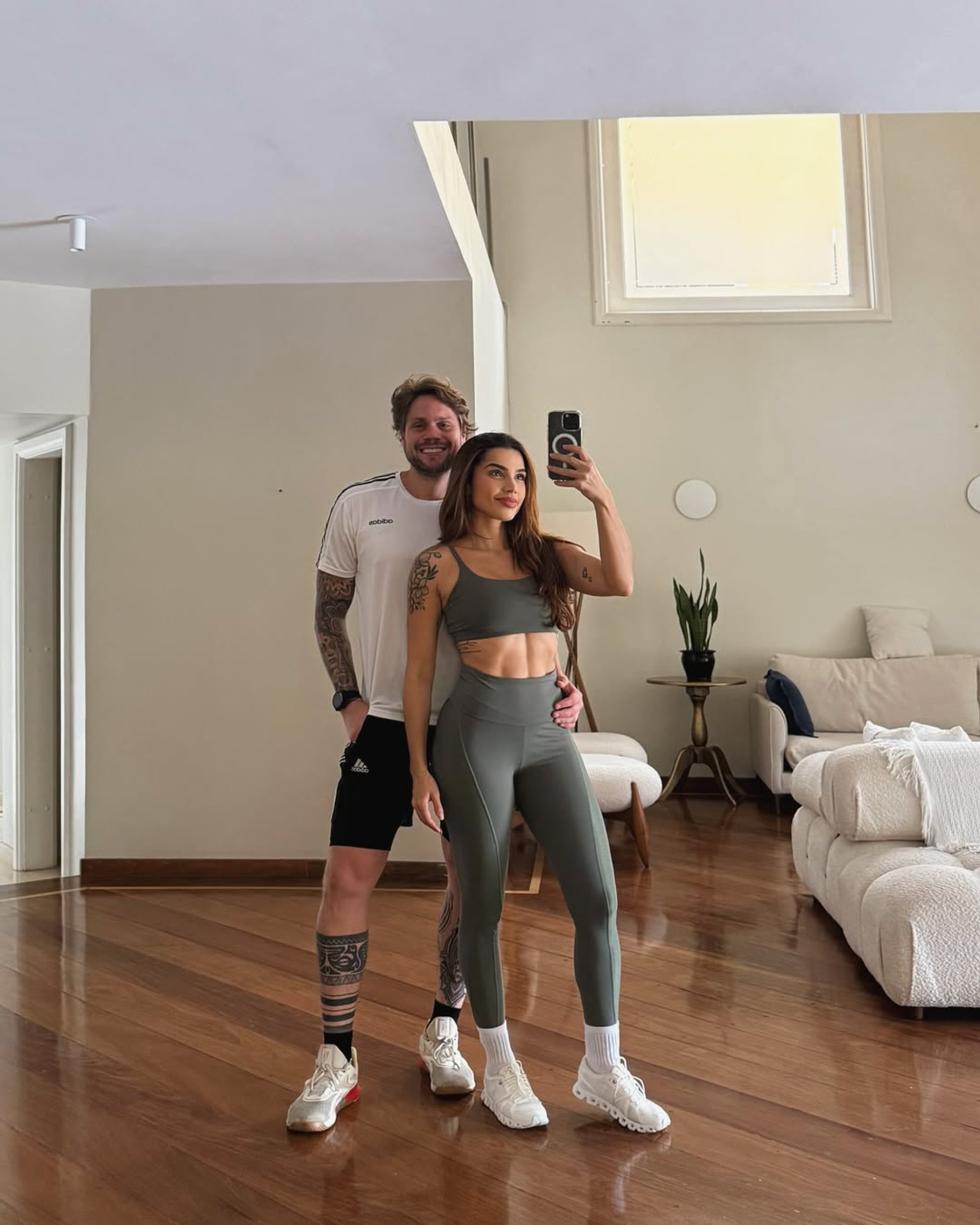 Breno Simões e Paula Amorim - Reprodução/Instagram