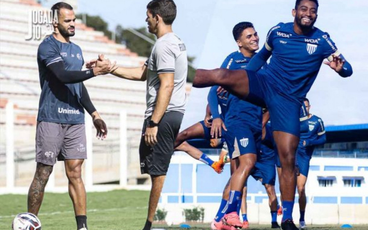 Ferrovi&aacute;ria x Ava&iacute;: onde assistir, escala&ccedil;&otilde;es e arbitragem