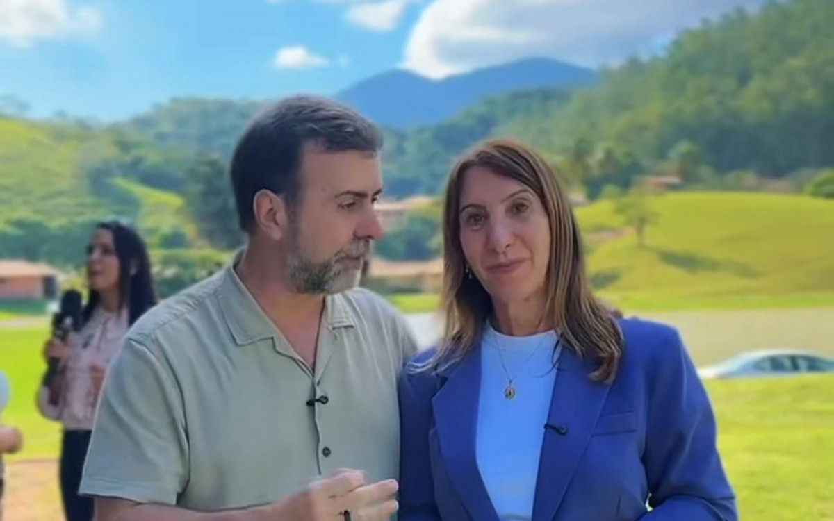 Marcelo Freixo e Fátima Pacheco, ex-prefeita de Quissamã, hoje Coordenadora de Parcerias Regionais da Embratur e uma das responsáveis pela articulação com prefeitos da região