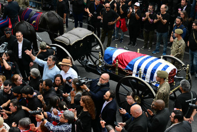 Uruguai se despede do popular ex-presidente Pepe Mujica com homenagens