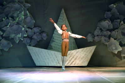 Teatro Municipal recebe espetáculo de balé e show de rock esta semana