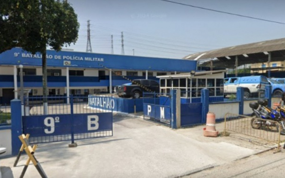 Segundo o MPRJ, um dos PMs presos nesta quinta-feira (15) é lotado no 9º BPM (Rocha Miranda)