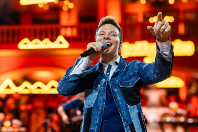 Michel Teló lança projeto audiovisual inspirado nas resenhas em família : 'É para curtir'