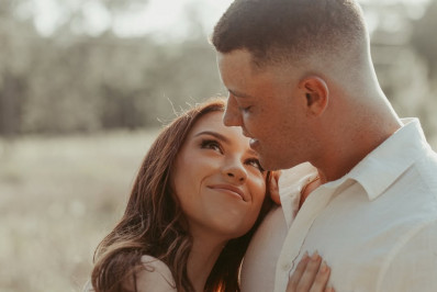 Sofia Liberato posa com noivo na véspera do casamento