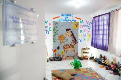 Escola na Venda da Cruz ganha sala multimeios e de leitura