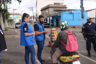 Prefeitura realiza ação de prevenção de acidentes no trânsito para motociclistas em Quatis