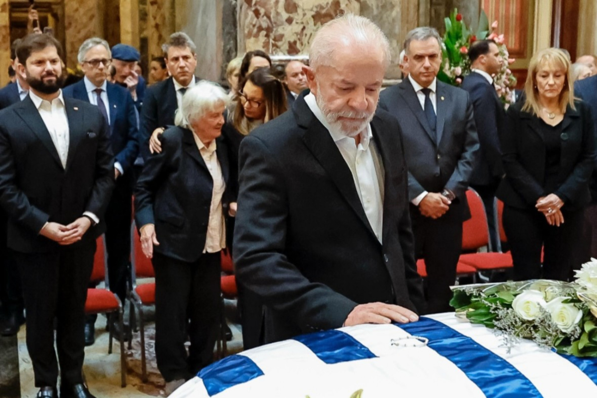 Lula se despede de Mujica em velório no Uruguai - Reprodução Instagram / Ricardo Stuckert