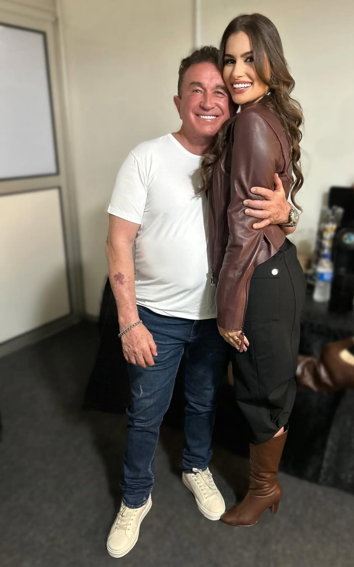 Amado Batista e Calita Franciele - Reprodução/Instagram