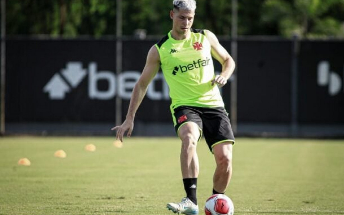 Al&eacute;m de Souza, Vasco negocia rescis&atilde;o de contrato do argentino Capasso