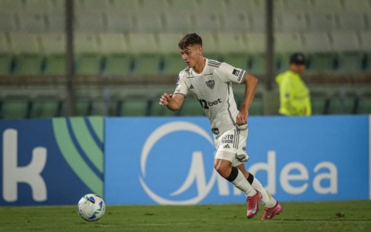 Atl&eacute;tico-MG &eacute; acionado por clubes e empres&aacute;rios ap&oacute;s n&atilde;o pagar por refor&ccedil;os