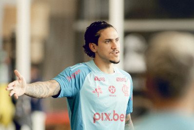 Pedro critica 'tom desrespeitoso' de Filipe Luís e explica rendimento: 'Me senti desvalorizado'