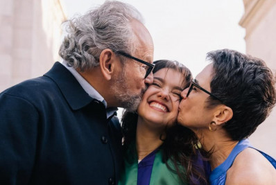 Sandra Annenberg e Ernesto Paglia celebram formatura da filha em Nova Iorque: 'Orgulho'