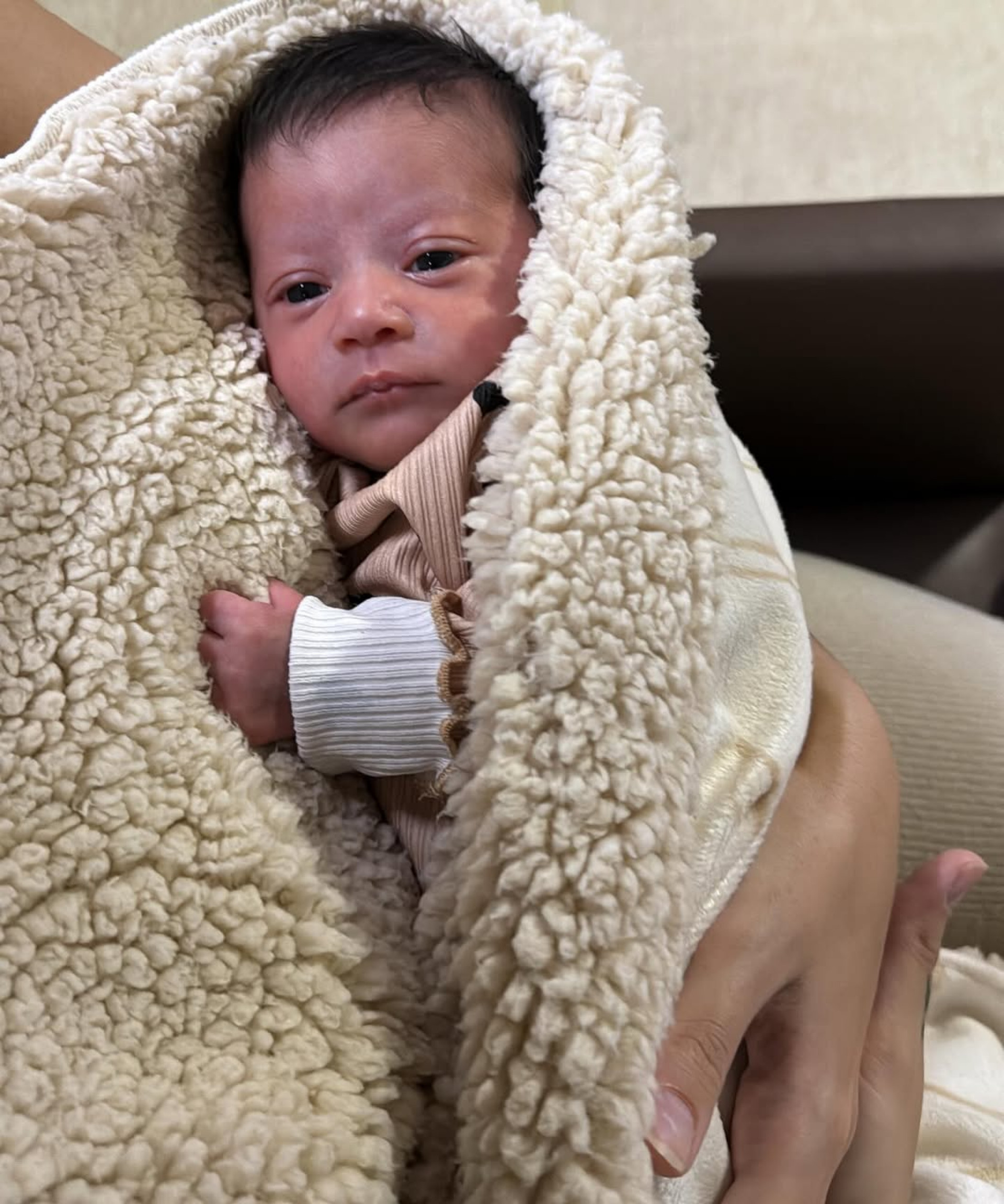 Bia Miranda exibe fotos do rostinho da filha Maysha  - Reprodução / Instagram 