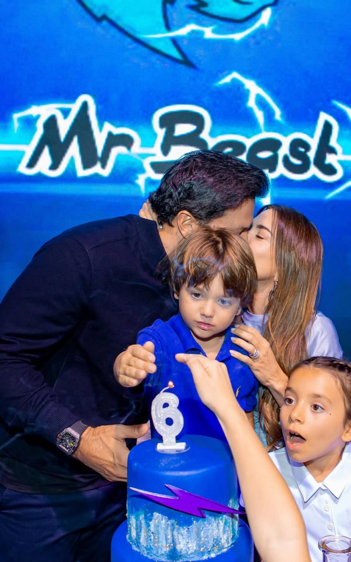 Patrícia Abravanel e Fábio Faria posam com os filhos Senor e Jane - Reprodução/Instagram