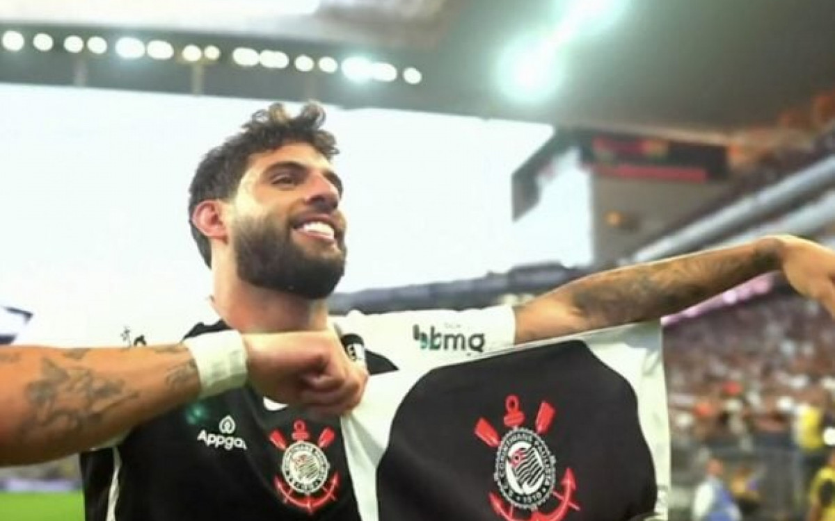 Corinthians vence e afunda ainda mais o Santos