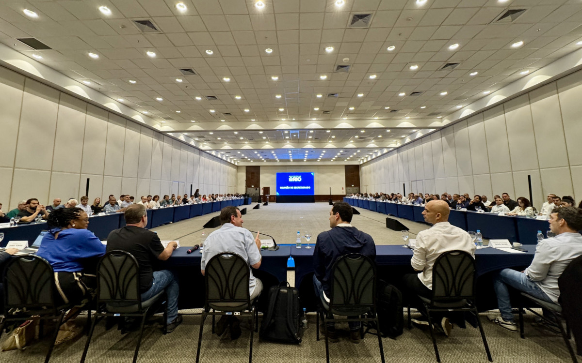 Prefeito Eduardo Paes realizou segunda reunião dos líderes da gestão 2025?2028