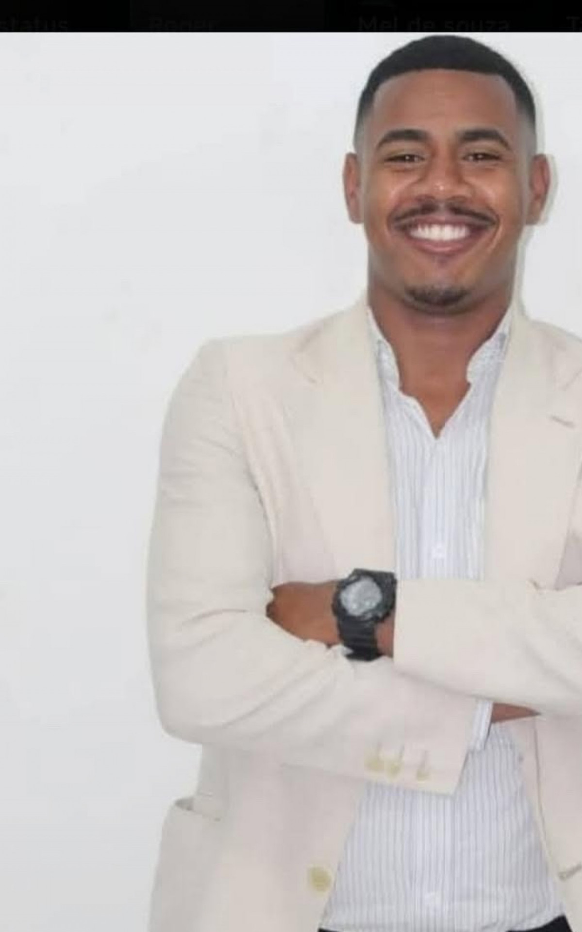 Alberto de Oliveira est&aacute; entre as v&iacute;timas no bar em Nova Igua&ccedil;u - Rede Social