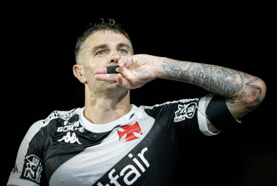 Ex-auxiliar do Corinthians tentou tirar Vegetti do Vasco: 'Não quis sair'