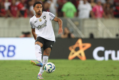 Vitinho diz que Renato Paiva 'precisa de tempo' e elogia evolução do Botafogo