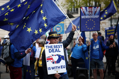 UE e Reino Unido fecham acordo para reduzir controles sobre alimentos