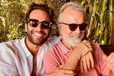 Humberto Carrão homenageia pai pelo aniversário de 81 anos