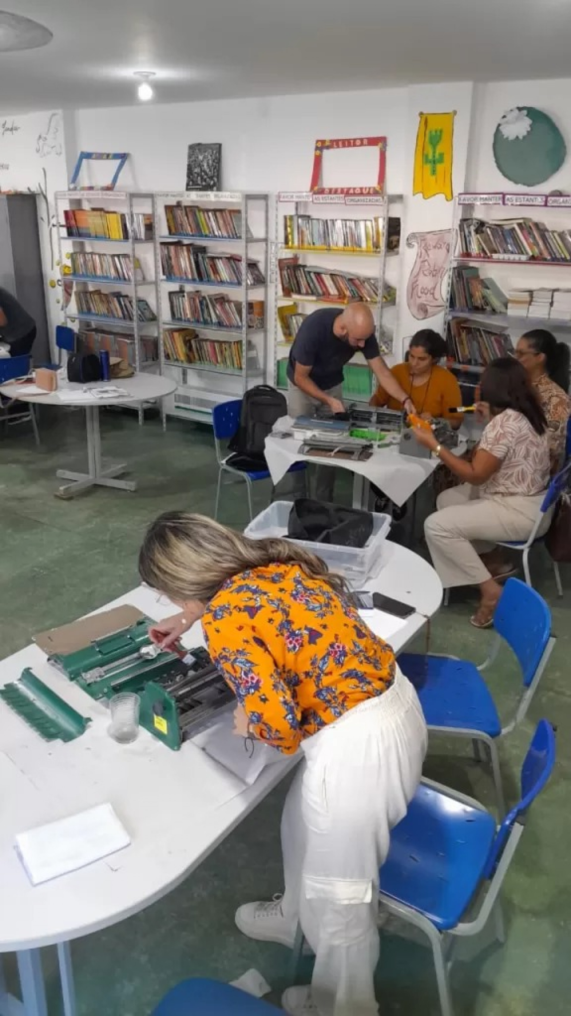 Capacita&ccedil;&atilde;o nacional "Manuten&ccedil;&atilde;o b&aacute;sica de m&aacute;quina de escrever em braille (Perkins) - Ascom 