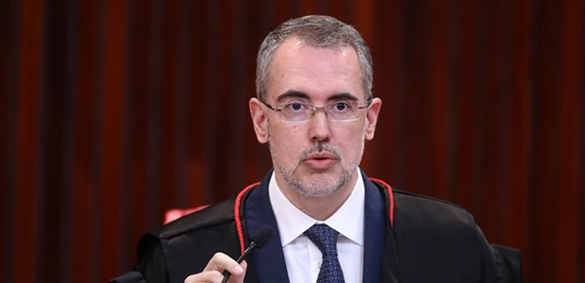 O ministro Ramos Tavares que confirmou o indeferimento?da candidatura de Luiz Eduardo Santos de Araújo (PL) ao cargo de vereador em Belford Roxo nas Eleições 2024 - Divulgação / TSE