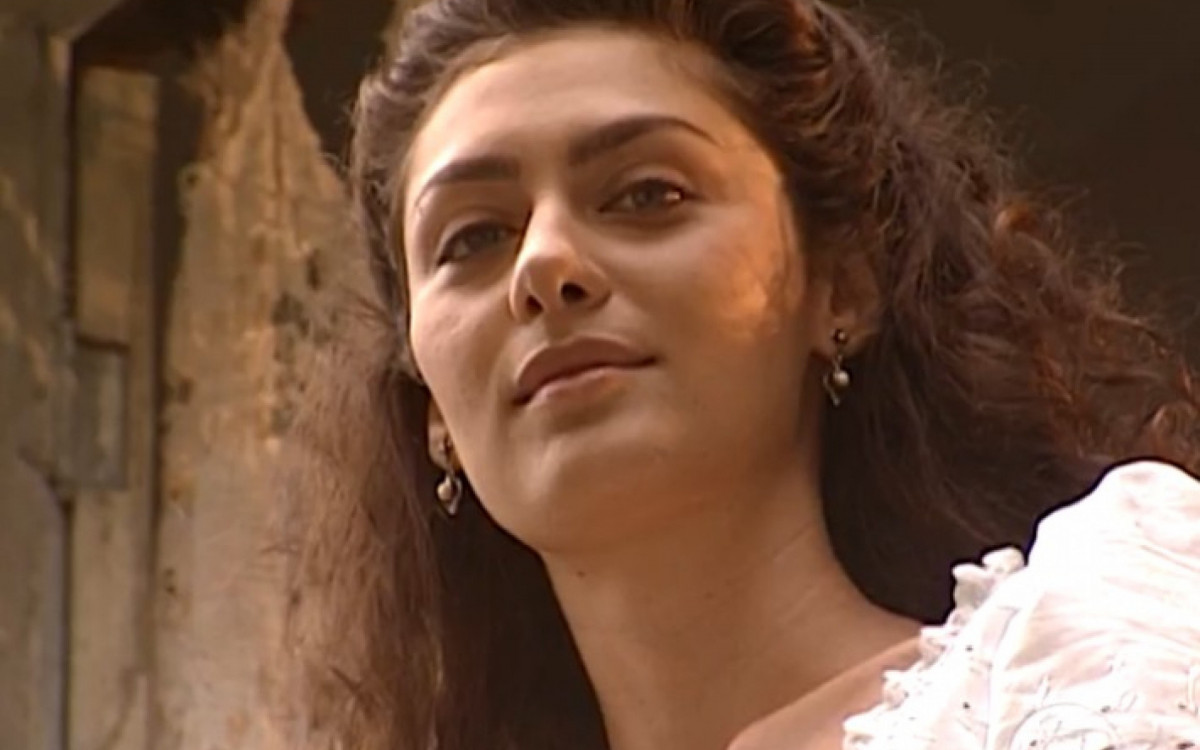 Maria Fernanda Candido estreou na TV na novela 'Terra Nostra', em 1999 - Reprodução/Globo