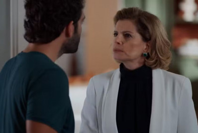 Em 'Vale Tudo', Odete Roitman humilha Afonso: 'vou te deserdar de cada centavo' 