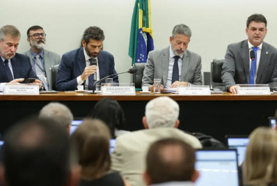 Correção de toda tabela do IR custaria mais de R$ 100 bilhões por ano