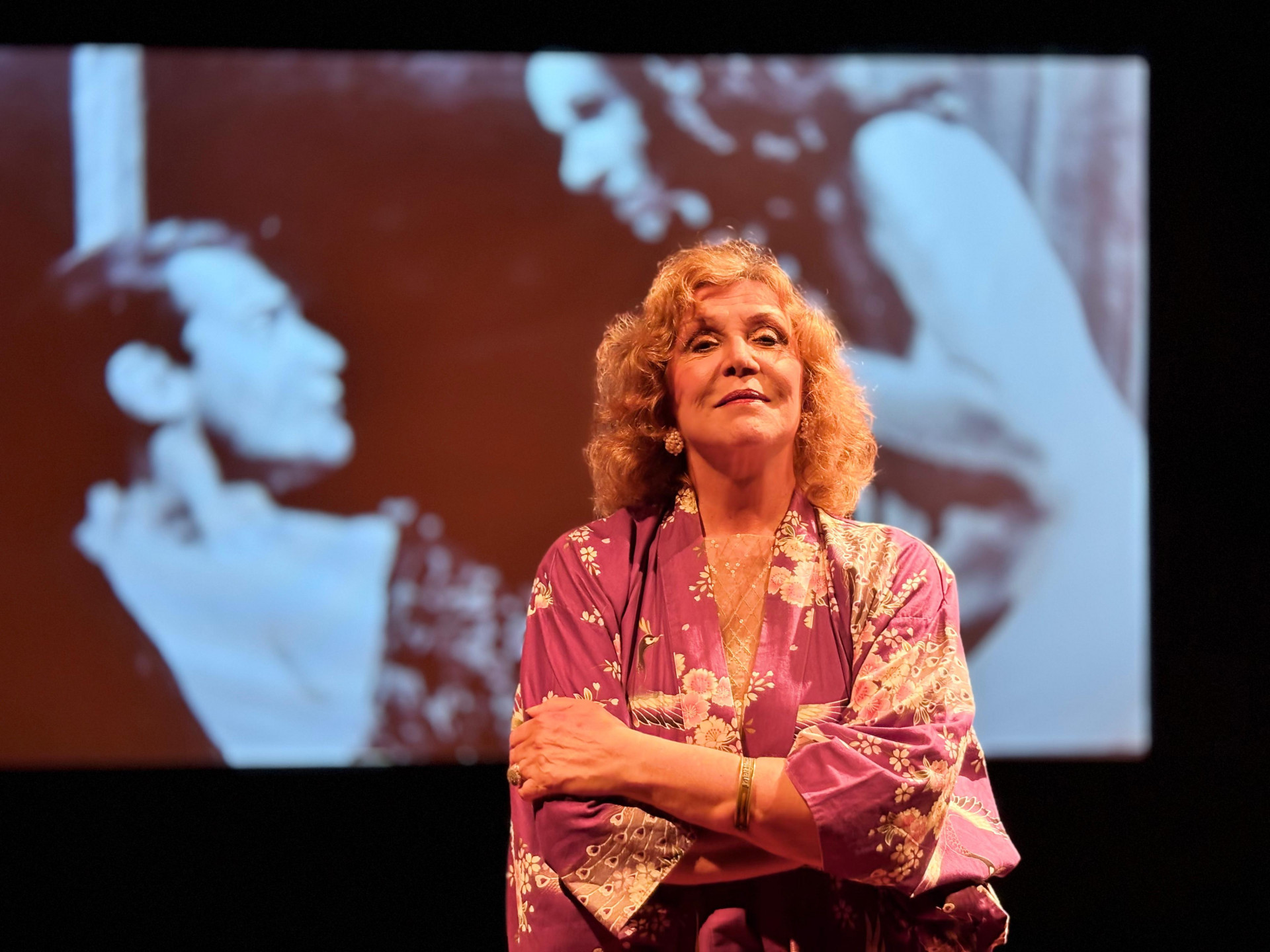 Ítala Nandi protagoniza monólogo 'Paixão Viva' - Divulgação/ Guilherme Scarpa