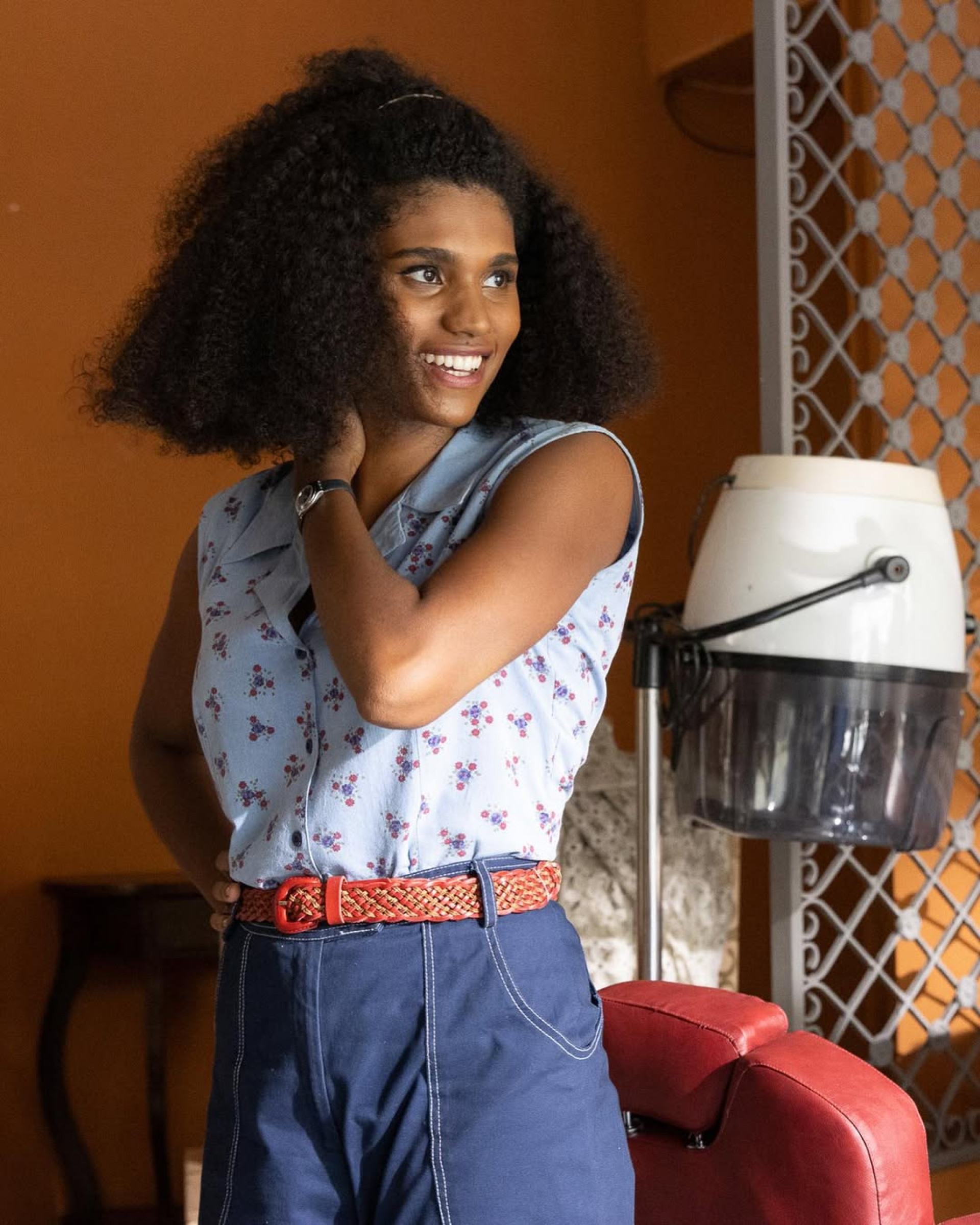 Glorinha realizou sonho de ter o próprio salão de beleza  - Reprodução/Instagram 