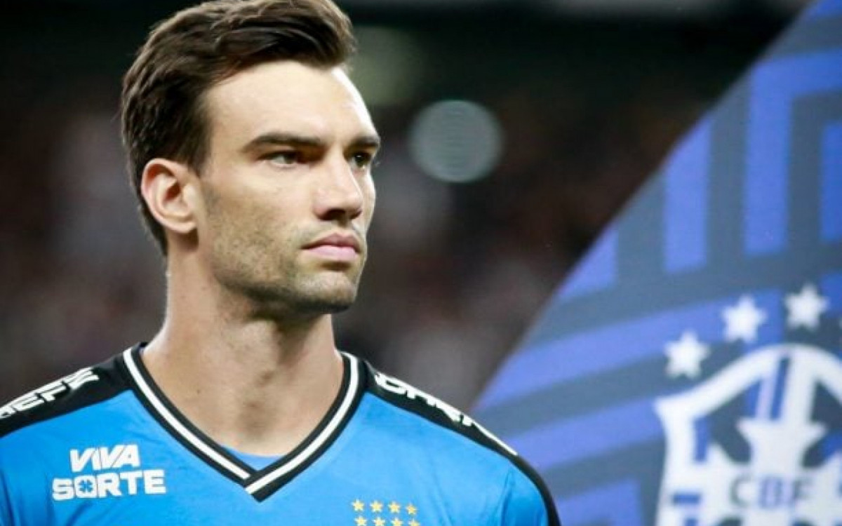 Vasco aposta em novo dirigente para renova&ccedil;&atilde;o com L&eacute;o Jardim