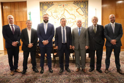 Prefeito se encontra com ministro das Relações Exteriores e recebe apoio à candidatura Rio-Niterói para sediar o Pan 2031