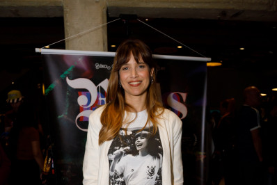 Mel Lisboa e mais famosos vão a pré-estreia do documentário sobre Rita Lee