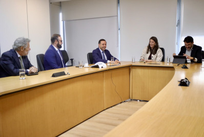 Prefeito de Niterói conversa em Brasília sobre cooperação para o Vida Nova No Morro